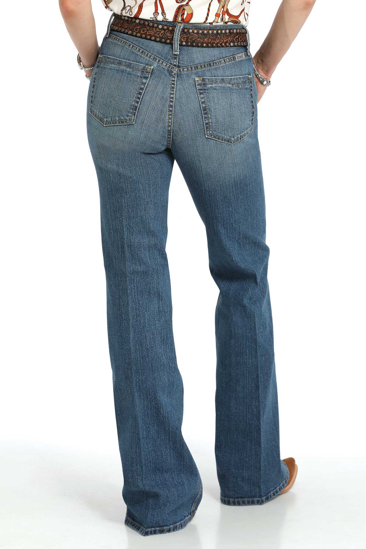 Cinch Womens Skylar Flare Medium Stone Jeans